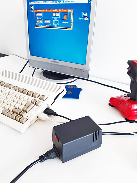 Commodore Amiga 500 system running new Amiga PSU
